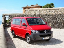 Фото Volkswagen Transporter комби 2.0 TSI MT L2 №2