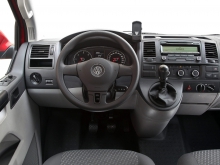 Фото Volkswagen Transporter комби 2.0 TSI MT L2 №1